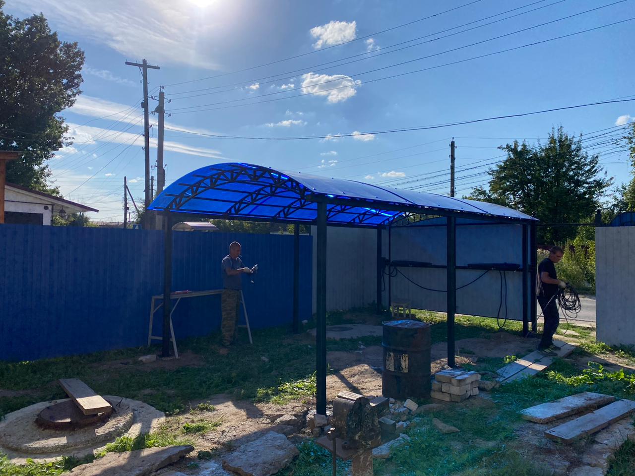 Навес из металлочерепицы